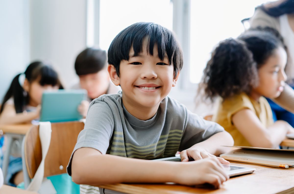 Rise N Shine daycare, preschool learning, early childhood education and child development.